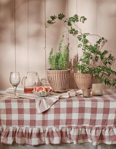 Duk - Rutete med volangkant - Rosa/Hvit - 150 x 250 cm - www.frokenfraken.se
