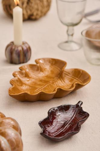 Skål - bladformad - brun - 8,5 x 15,5 cm - www.frokenfraken.se