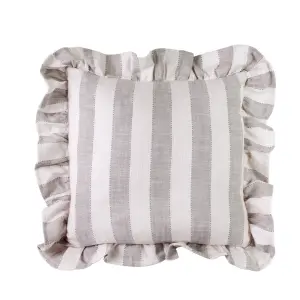 Putetrekk - Ida Volang Stripe - Hvit - Beige - L45 x B45 cm - www.frokenfraken.se