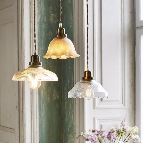 Taklampe Greta Etsad Klar/Antikk Messing - Ø 21 x H 17 cm - www.frokenfraken.se
