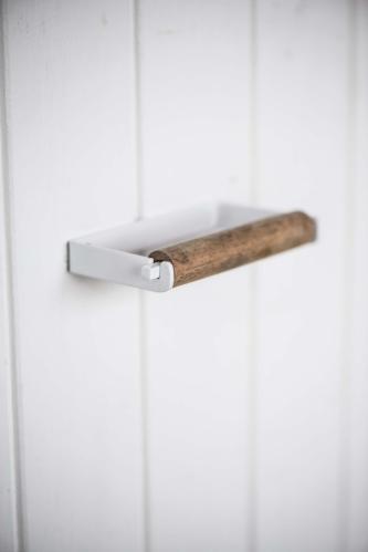 Toalettpapersholder med trehjul ALTUM - 13,5 X 7,7 X 2,5 CM - www.frokenfraken.se