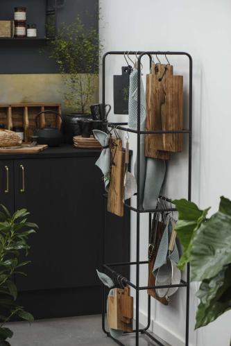 Skjærebrett med bredt skaft i oljet akasietre - 45 x 30 x 1,5 CM - www.frokenfraken.se