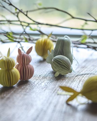 Hare - Påskpynt hängande Grön - Ø5 x 8 cm - www.frokenfraken.se