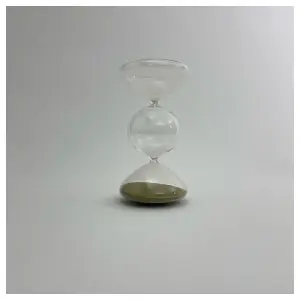 Timglass - Gullfarget sand - Ø13 x 27,5 cm - www.frokenfraken.se