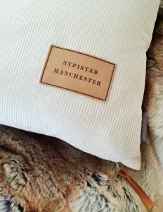 Putetrekk - Nypistad Manchester - Hvit - 40 x 40 cm - www.frokenfraken.se