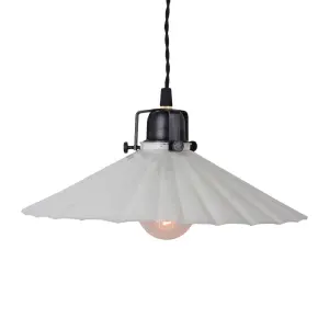 Taklampe - Skomakarlampe Veckad - Antikk Hvit - Ø30,5 cm - www.frokenfraken.se