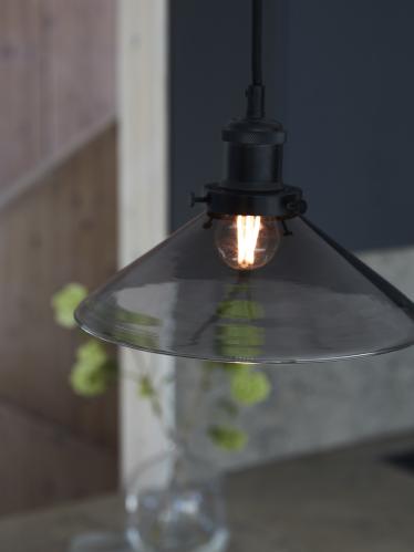 Fönsterlampe - August - Svart 25cm - www.frokenfraken.se