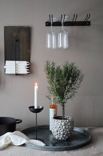Veggmontering - For kronelys - Svart - Metall - 22 x 5 x 42 cm - www.frokenfraken.se