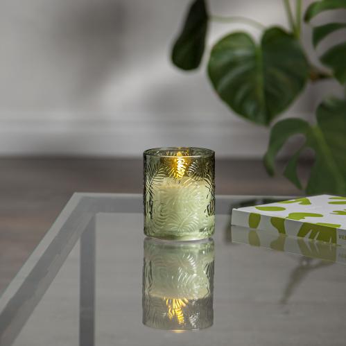 Batterilys - Blokklys med Glasslykt - Grønn - Flamme - Ø 8,5 x 10 cm - Timer - www.frokenfraken.se