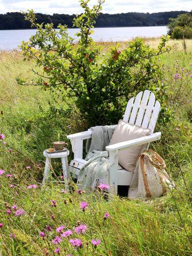Amerikansk däckstol - Adirondack Sunchair - Tre Hvit - www.frokenfraken.se