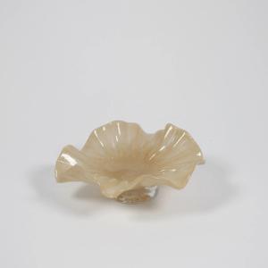 Fat/Skål på fot - Loa - Beige - Glass - Ø22 cm - www.frokenfraken.se