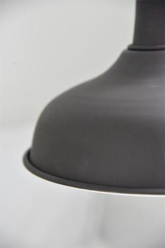 Taklampe - Metall - Matt Svart - 25 x Ø30 cm - www.frokenfraken.se