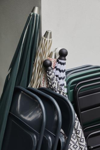 Kafèset - Helo - Mörkgrön - 2 stolar 1 bord - www.frokenfraken.se