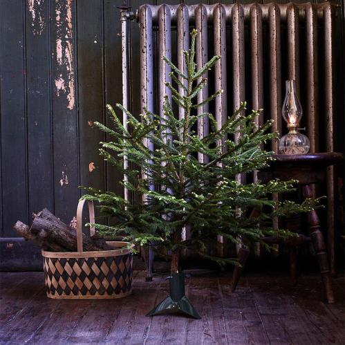 Juletrestand Liten - Grønn - B20 x H15 cm - www.frokenfraken.se