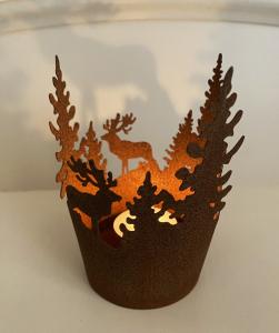 Lyslykt for telys med Grantrær og Dyr - 12 x Ø8 cm - www.frokenfraken.se