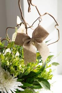 Heng – Sløyfe – Metalino – Gull – 1 stk – 10 x 12 cm - www.frokenfraken.se