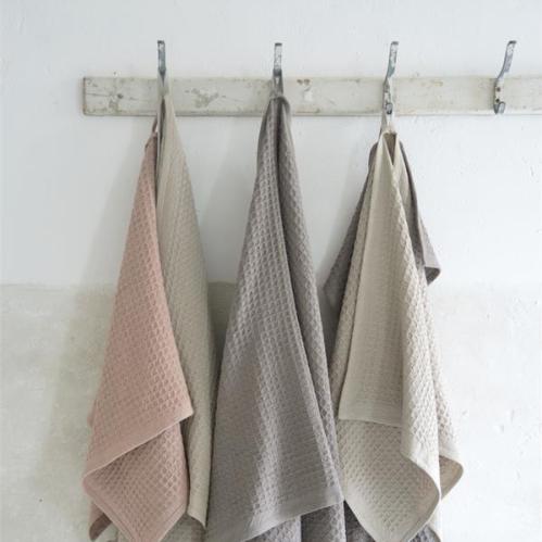 Håndkle - For badet - Mørkegrå - 70 x 140 cm - www.frokenfraken.se