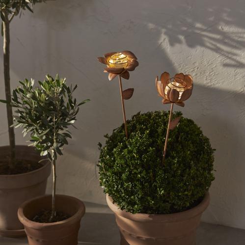 Solcelledekorasjon - Blomster på pinne - 2stk - Rust - 51 cm - www.frokenfraken.se