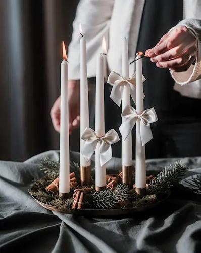 Heng – Rosett – Satin – Krem – 1stk - 7 x 8 cm - www.frokenfraken.se