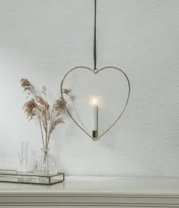 Hengende lyssirkel - Hjerte - Messing - Batteridrevet flamme-lys - Ø28 cm - www.frokenfraken.se
