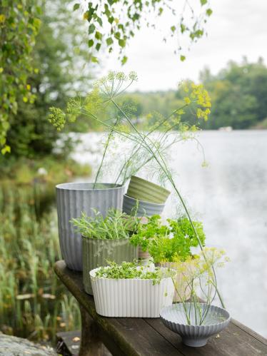 Kruka - Stripe - Beige - 2 Storlekar - Ø15, 18 cm - www.frokenfraken.se