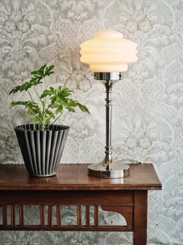 Bordslampe - Valter - Nikkel/Opal Hvit - Ø20 x 56 cm - www.frokenfraken.se