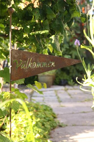 Skilt - Velkommen - 1 M - www.frokenfraken.se