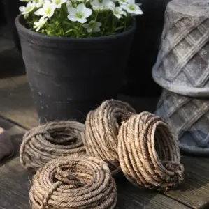 Snøre - Med ståltråd - 7 M - www.frokenfraken.se