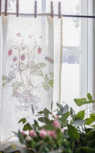 Kjøkkenhåndkle - Skogsbjørnebær - 47 x 60 cm - www.frokenfraken.se