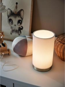 Dora - Bordlampe - Hvit - Ø14 x 25 cm - www.frokenfraken.se