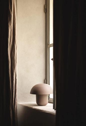 Bordlampe – Carl-Johan – Taupe – Ø29 cm - www.frokenfraken.se