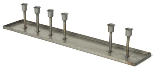 Bordslysestake - Metall - 6 lys - 60 x 12 cm - www.frokenfraken.se