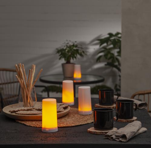Batterilys – LED – Sett med 5 – Ø7 x 13 cm – Timer - www.frokenfraken.se