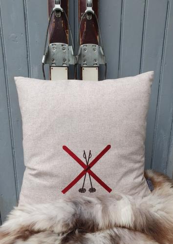 Kuddfodral - Korsede ski med staver - Lys grå - 50 x 50 cm - www.frokenfraken.se