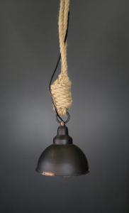Taklampe - Industriell med tau - 19 x 19 x 108 cm - www.frokenfraken.se