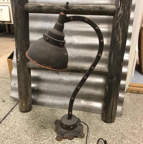 Bordslampe - Skrivebordslampe - Industristil - 63 cm - www.frokenfraken.se