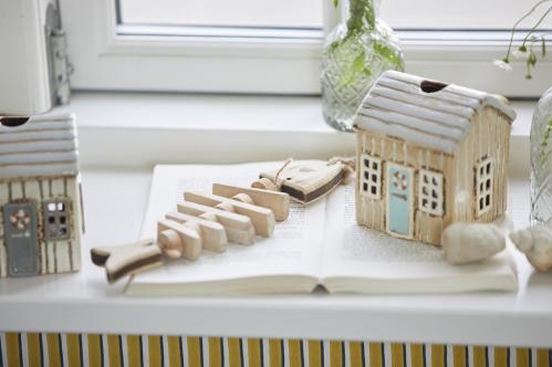 Lyslykt - Hus - LØKKEN - Beige - 10cm - www.frokenfraken.se