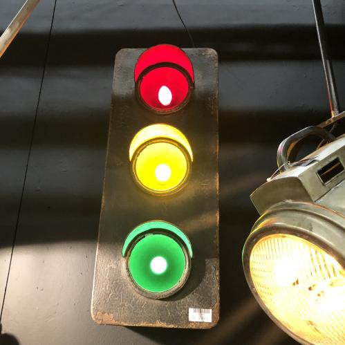 Vegglampe - Trafikklys - 69 x 28 cm - www.frokenfraken.se