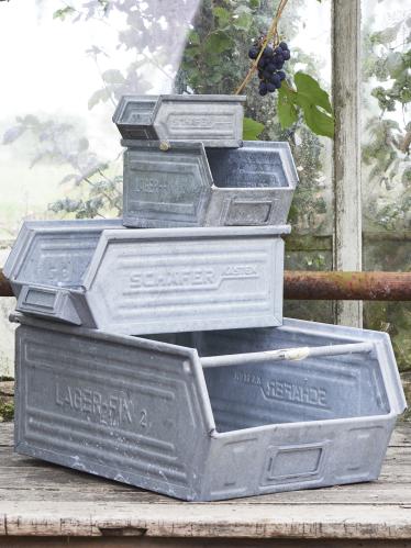 Boks i metall - Industri - 35 x 20 x 14 cm - www.frokenfraken.se