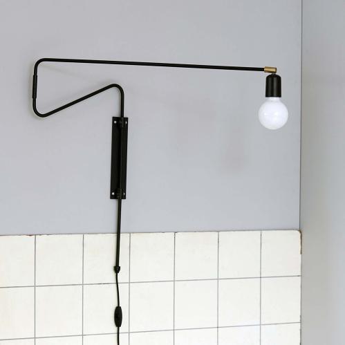 Vegglampe - Swing - Svart - 70 x 5 x 68 cm - www.frokenfraken.se