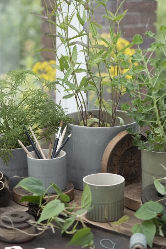 Tre spole med jutesnor & saks - Ø12 X 6 CM - www.frokenfraken.se