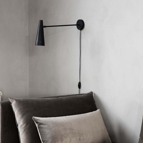 Vegg lampe - Presis - Mattsvart - 47 cm - www.frokenfraken.se
