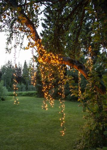 Ljusslinga - Utendørs - 80 stk varm hvit LED - 8 meter - www.frokenfraken.se