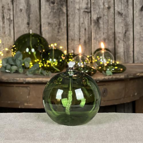 Oljelampe S - Glass - Rund Boll - Grønn - Ø9 cm - www.frokenfraken.se