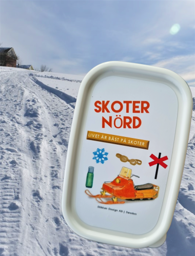 Mellislåda - Skoternørd - 10,6 x 6,8 x 4,0 cm - www.frokenfraken.se