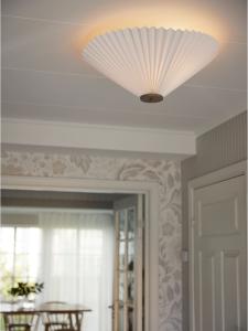 Dora - Taklampe - Hvit - Ø60 x 20 cm - www.frokenfraken.se