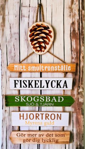 Skilt - Natur Skilt - Tre - 66 x 37 cm - www.frokenfraken.se