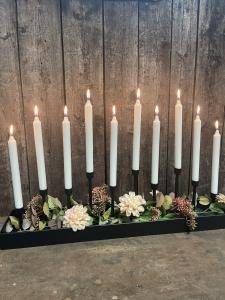 Lysstake - Bordlysstake - 10 lys i eske - 72 x 16 x 21 cm - www.frokenfraken.se