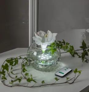 Batterilys - LED-lys Water Candle - 2,5 cm - Utendørs og innendørs bruk - www.frokenfraken.se