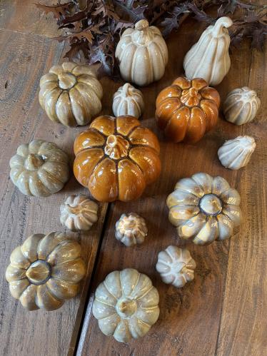 Pumpa - stående - orange - Ø10 x 9 cm - www.frokenfraken.se